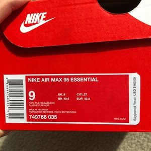 Nike Air Max 95 Essential